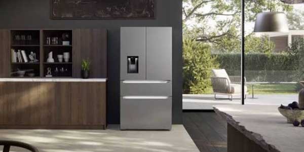 Top freezer fridge
