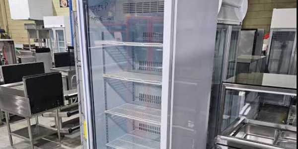 Single door fridge