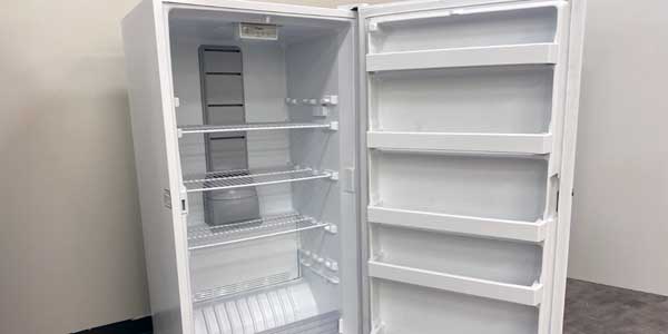 Upright freezer